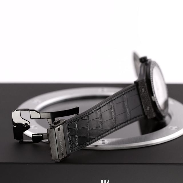 Hublot Classic Fusion 511.ND.9100.LR.1700.SKULL Image 4